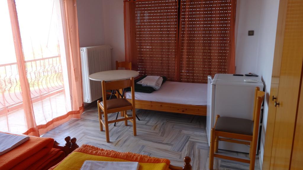 Paradies Ano Polidhendrion Ruang foto